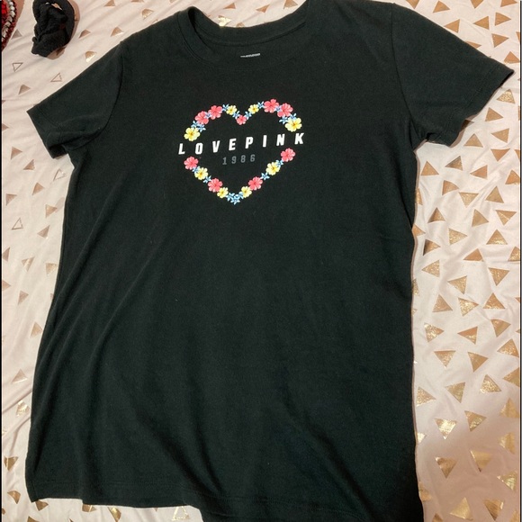 pink vs top - Picture 1 of 3